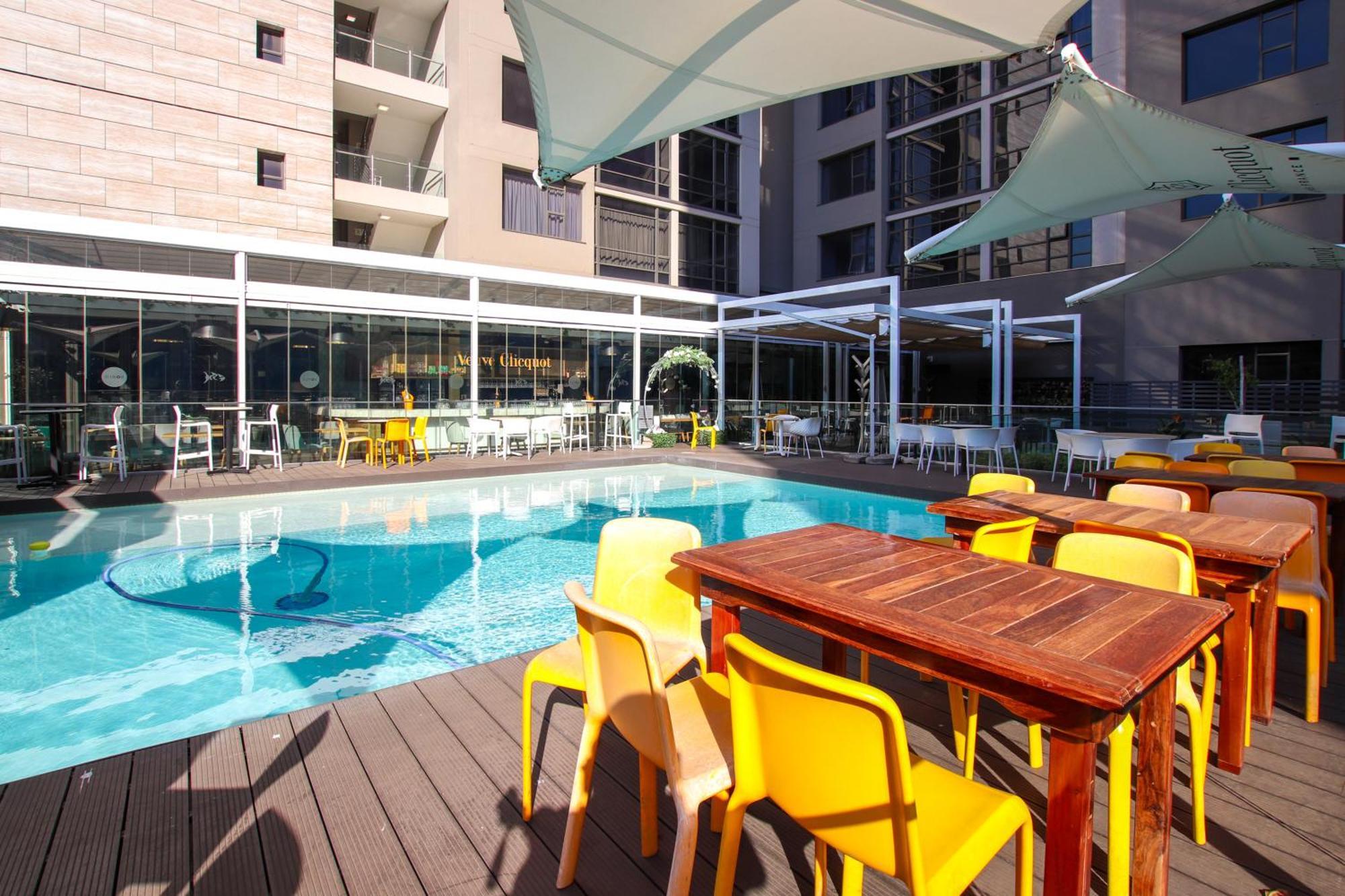 Cgrsa Apartments Sandton Joanesburgo Exterior foto